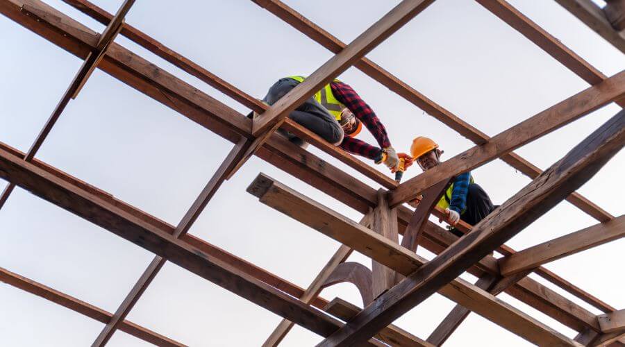 Professional gutter cleaning services in Coahoma, MS